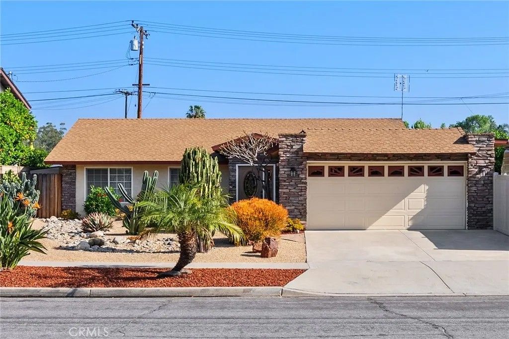 Photo of 24196 Twig St, Lake Forest, CA 92630 (MLS # OC26066324)