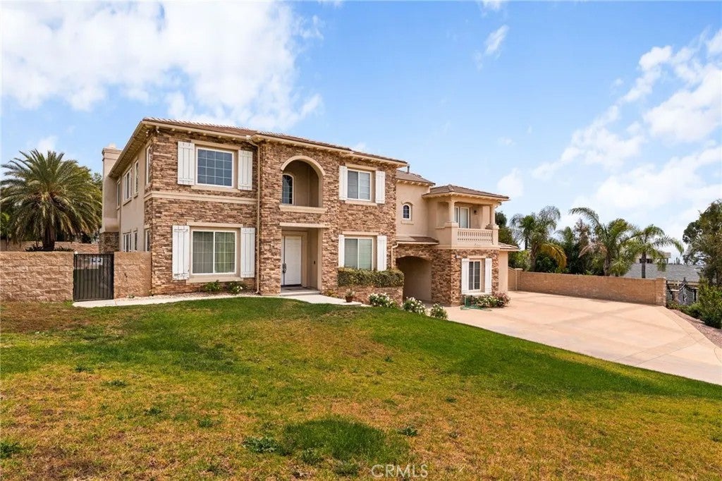 5417 Trabuco Court