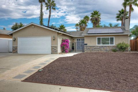 Photo of 9945 Via Rita, Santee, CA 92071 (MLS # 250042307)