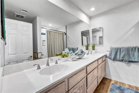 Tiny photo for 22411 Holly Court, Saugus, CA 91390 (MLS # SR25254017)