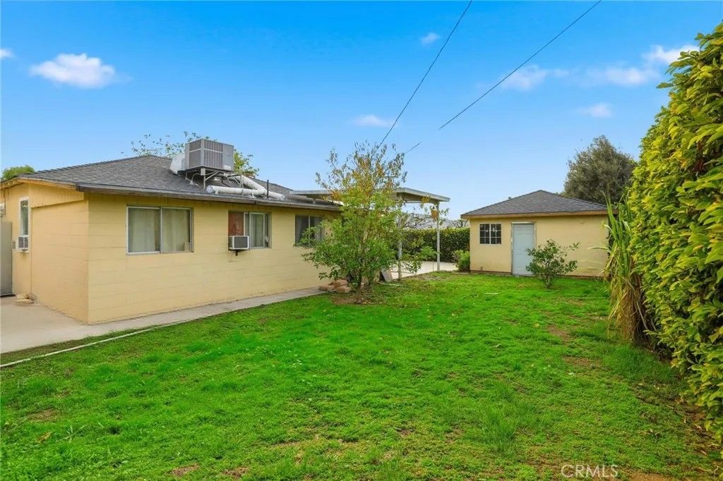 Photo of 243 E Blaine Street, Riverside, CA 92507 (MLS # PW26000221)