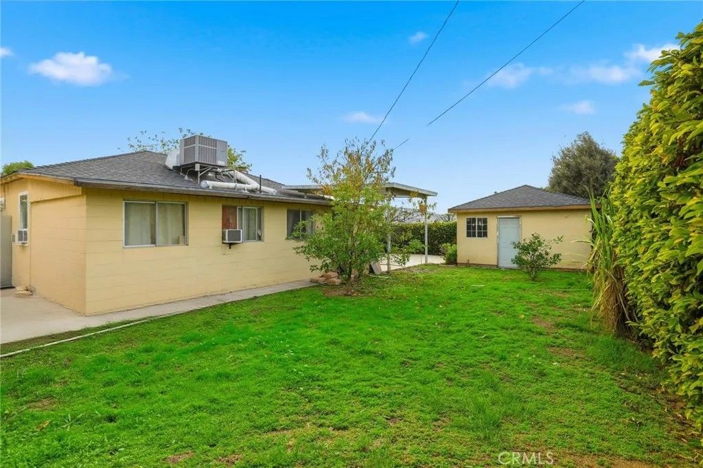 Photo of 243 E Blaine Street, Riverside, CA 92507 (MLS # PW26000221)