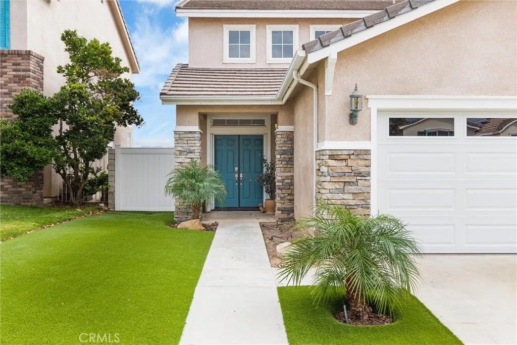 Photo of 26056 Ohara Ln, Stevenson Ranch, CA 91381 (MLS # SR26030155)