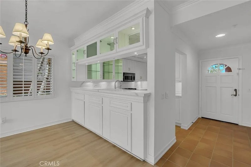 172 Villa Point Drive