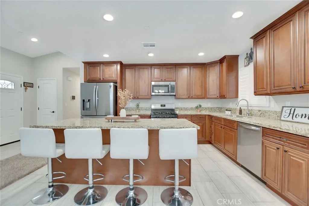 13722 Greenwood
