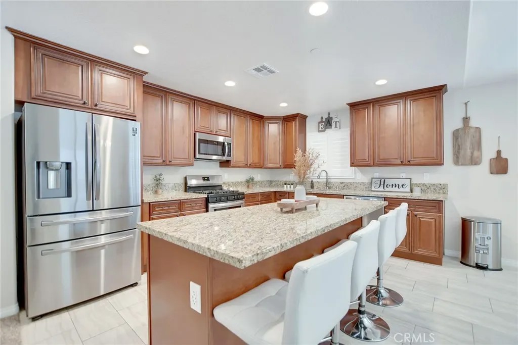 13722 Greenwood