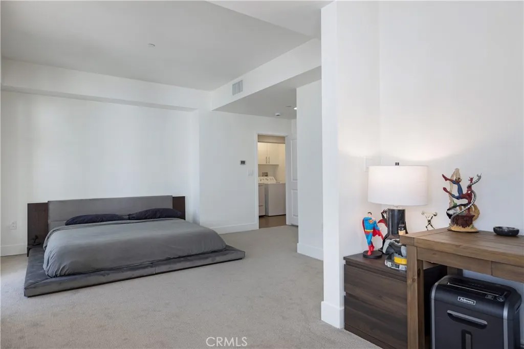 150 The Promenade North 202
