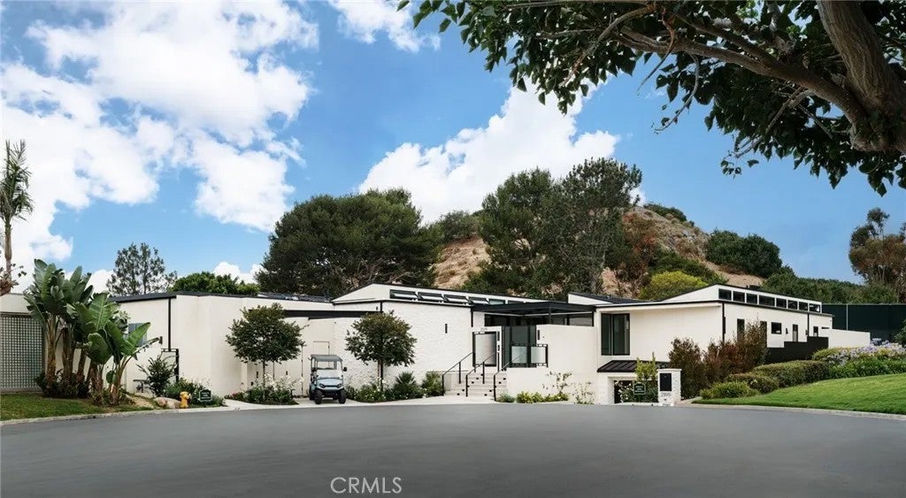 2595 Altamar