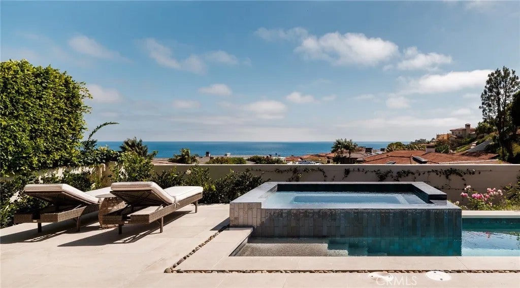 2595 Altamar