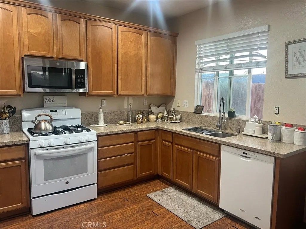 Photo of 15435 Park Point #108, Lake Elsinore, CA 92532 (MLS # PW26059592)