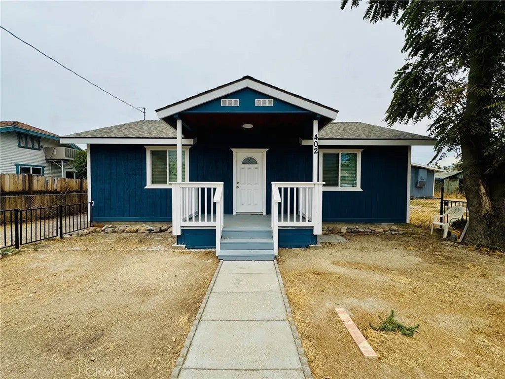 402 Mary Street