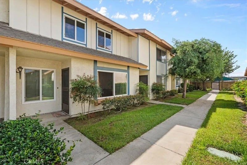 5950 Imperial Highway 48