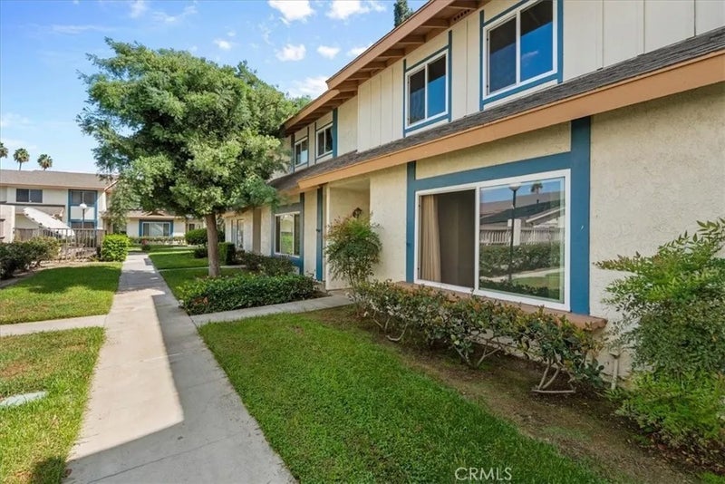 5950 Imperial Highway 48