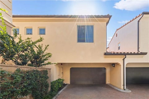 Tiny photo for 60 Strawberry Grove, Irvine, CA 92620 (MLS # OC26208280)