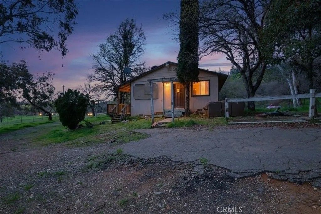 Photo of 10447 Texas Hill Road, Dobbins, CA 95935 (MLS # SN26050233)