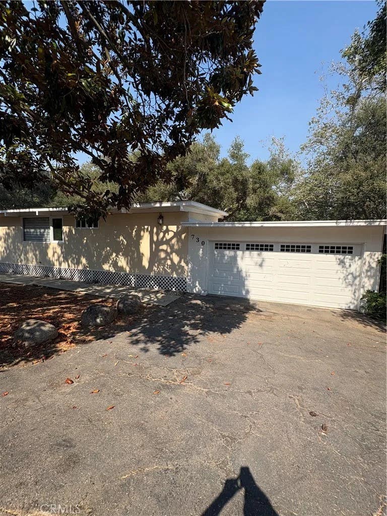 Photo of 730 S Live Oak Park, Fallbrook, CA 92028 (MLS # ND26148048)