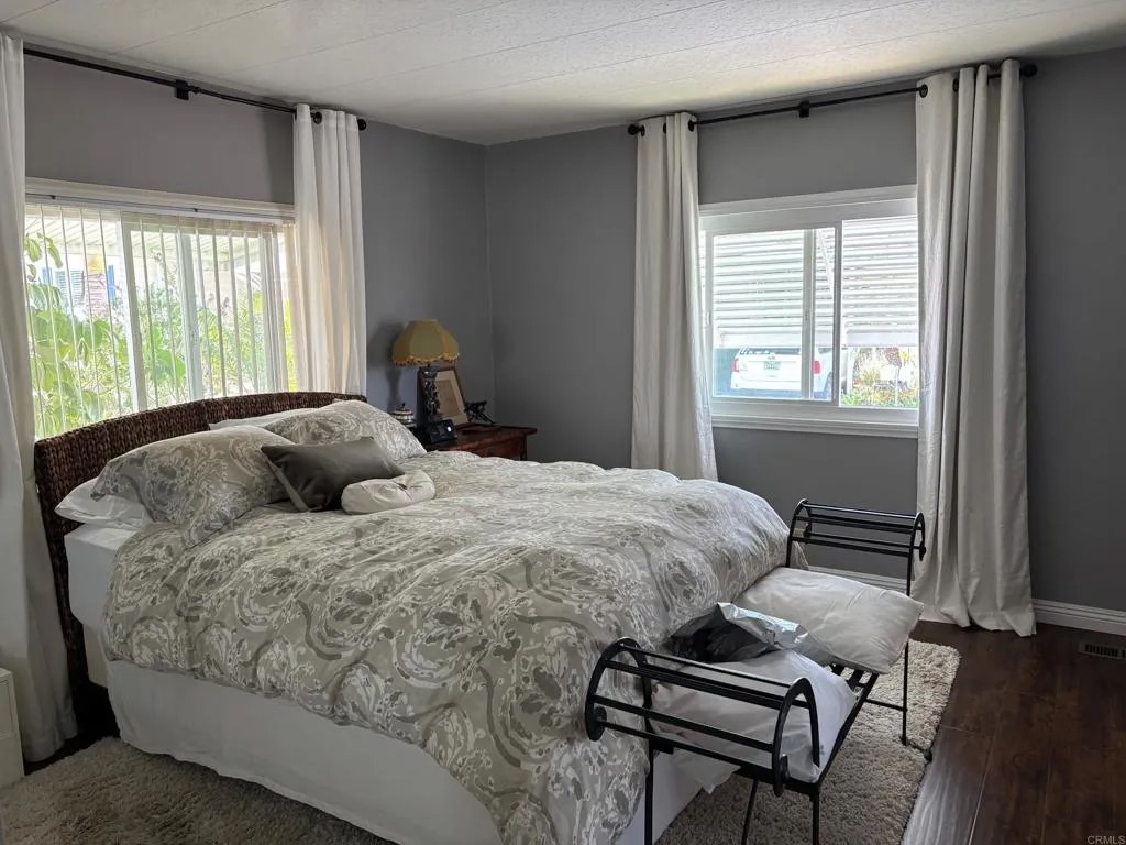 7234 Santa Barbara 319