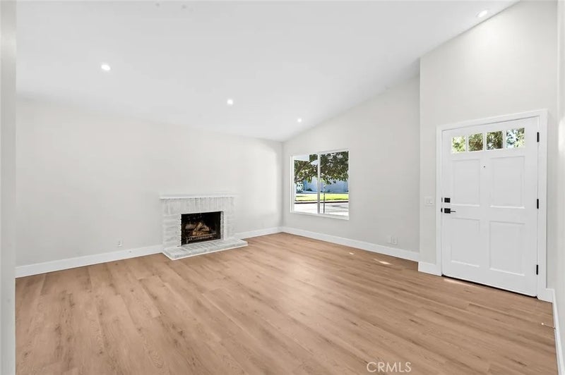 27502 Caraway