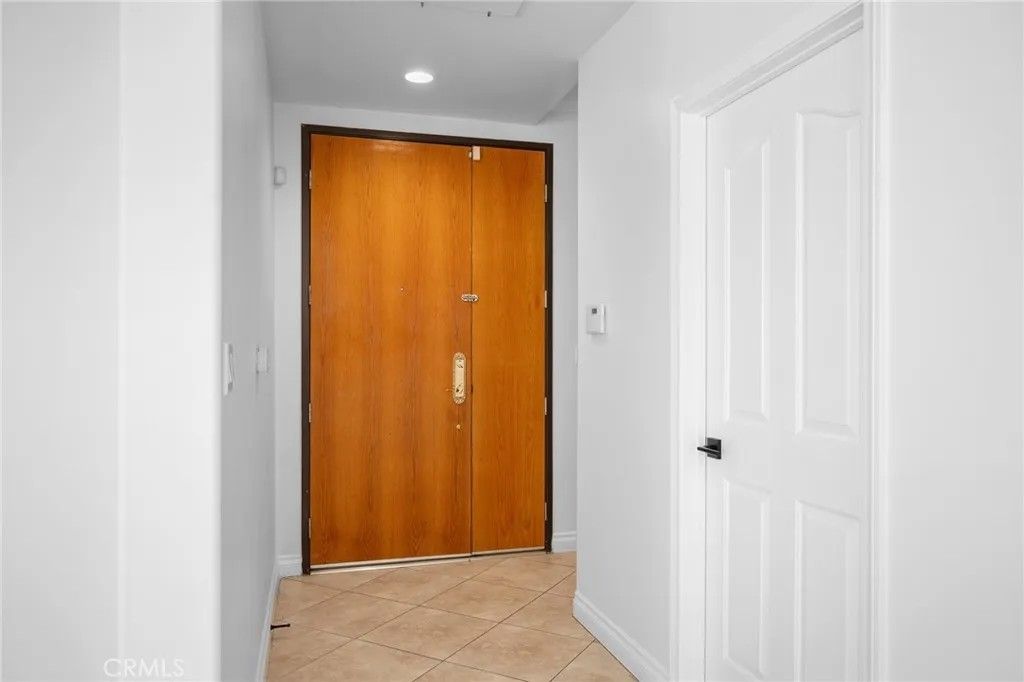 Photo of 430 W Wilson Ave #116, Glendale, CA 91203 (MLS # BB26064709)