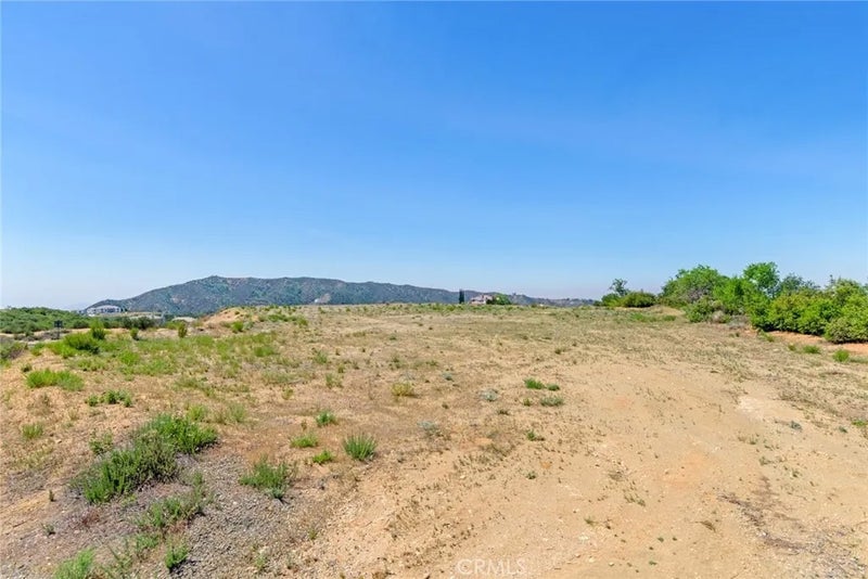 7055 Royal View
