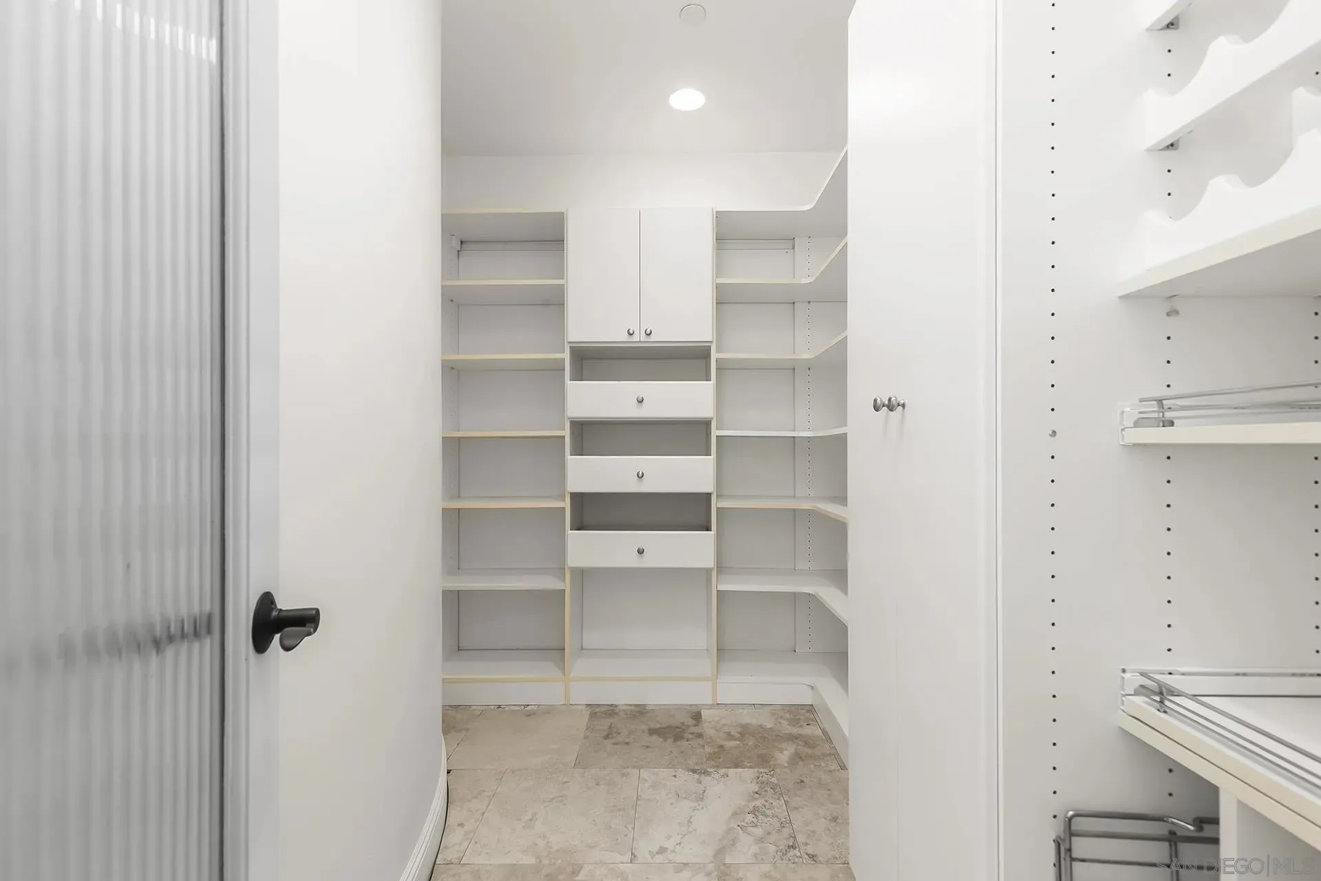 La Jolla, California 92037, United States, 3 Bedrooms Bedrooms, ,4 BathroomsBathrooms,Residential,Active,201332