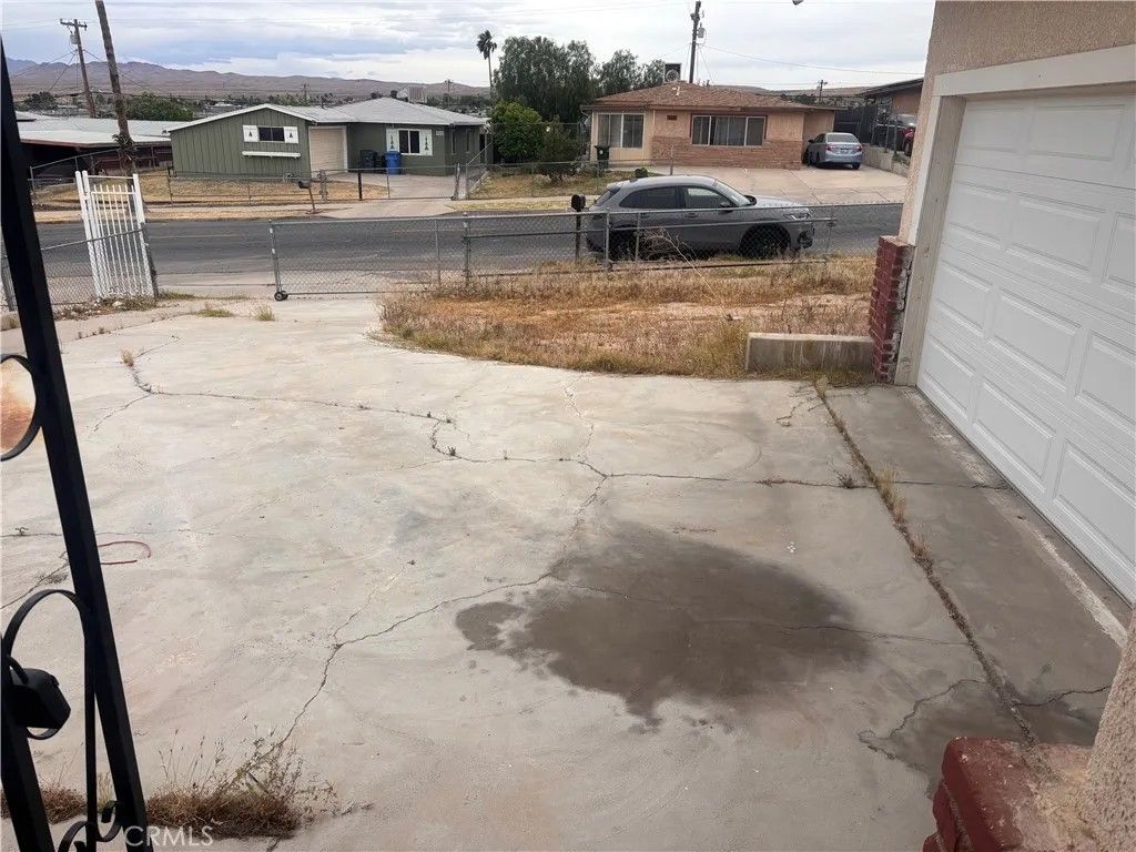 Photo of 917 E Virginia Way, Barstow, CA 92311 (MLS # CV26069682)