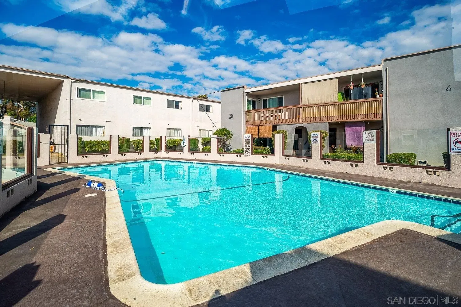 Chula Vista, California 91911, United States, 2 Bedrooms Bedrooms, ,2 BathroomsBathrooms,Residential,Coming Soon,241835