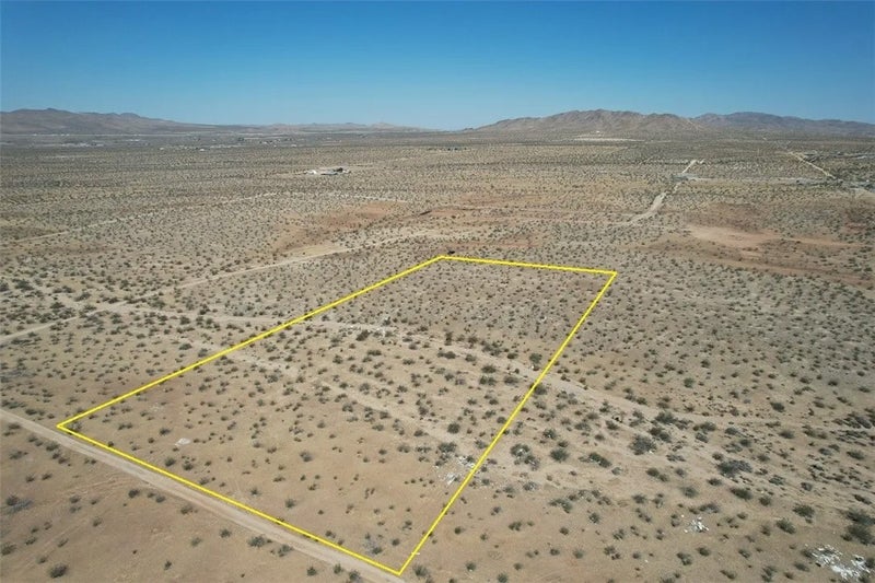 0 Apple Valley Land