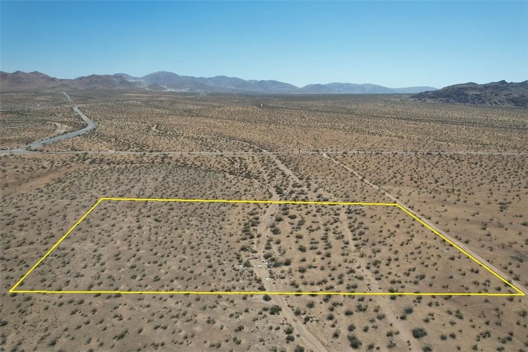 0 Apple Valley Land