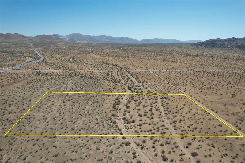 0 Apple Valley Land