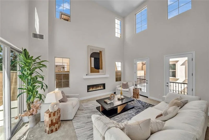 60 Sherwood