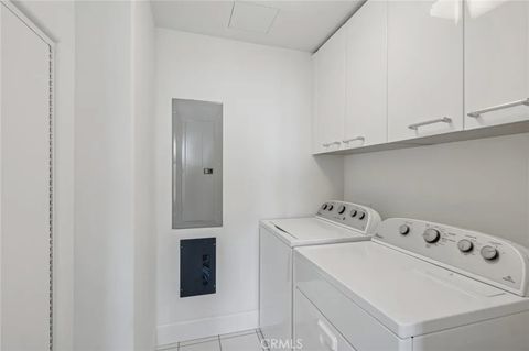 Tiny photo for 3071 Scholarship, Irvine, CA 92612 (MLS # NP25255420)