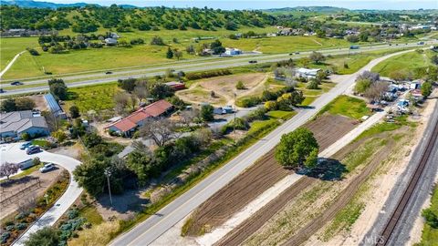 Photo of 5335 Monterey Rd, Paso Robles, CA 93446 (MLS # NS26056007)