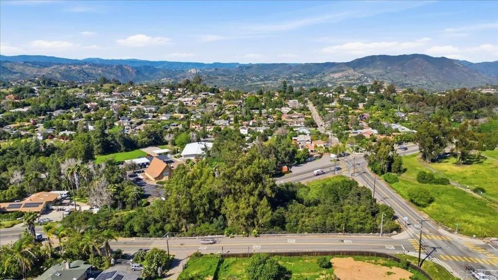 Mission Rd