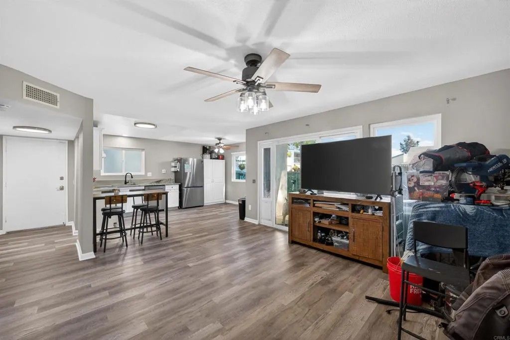 Photo of 1817 E Grand Ave #11, Escondido, CA 92027 (MLS # NDP2602861)