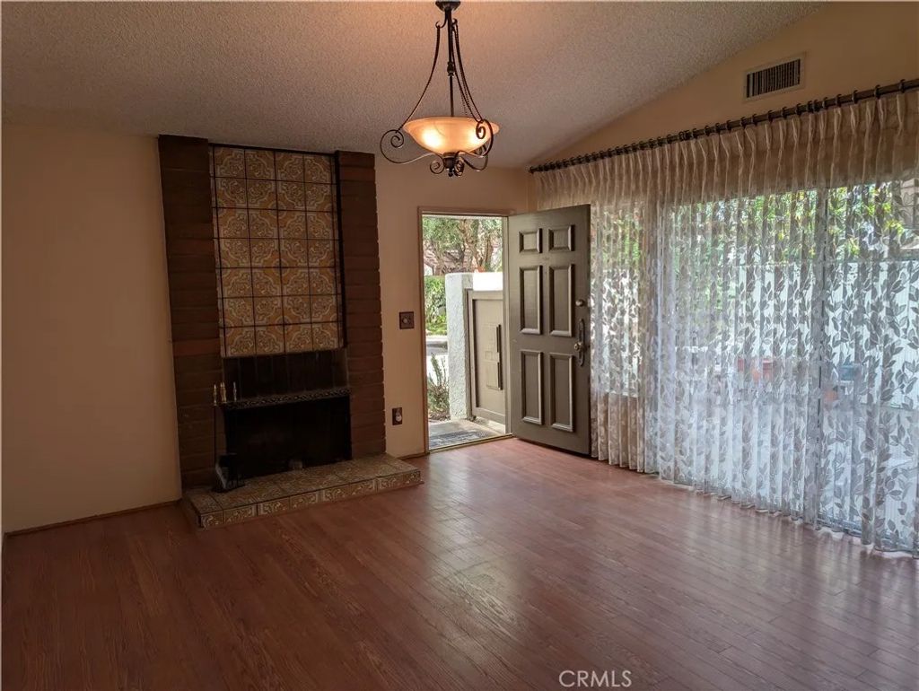 Photo of 10044 Larwin #3, Chatsworth, CA 91311 (MLS # SR26021339)