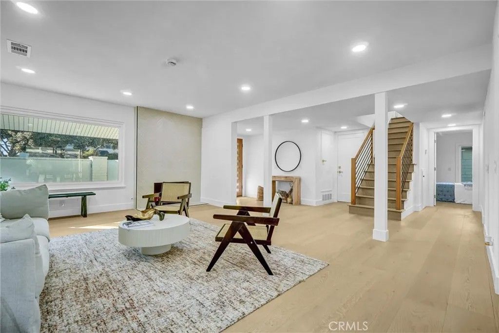 Photo of 9171 Regatta Dr, Huntington Beach, CA 92646 (MLS # OC25266816)