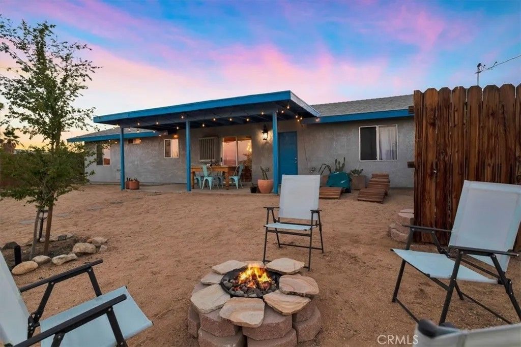 Photo of 4661 Avenida La Manana, Joshua Tree, CA 92252 (MLS # JT26040446)