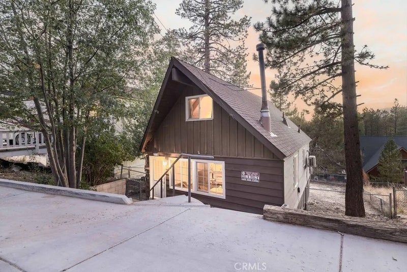 518 Vista Lane