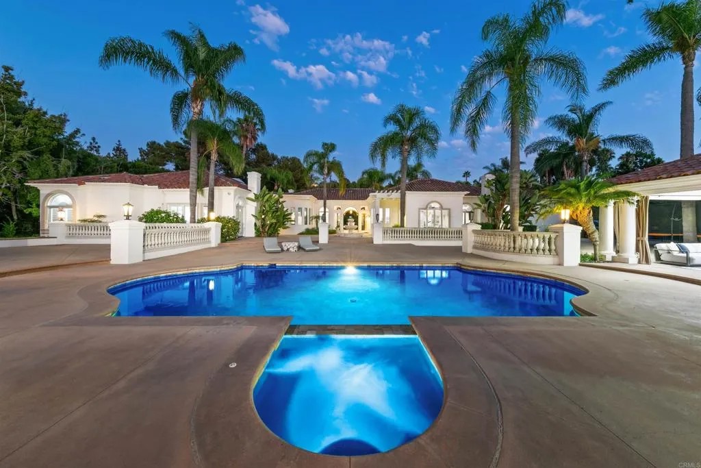 6998 Rancho La Cima