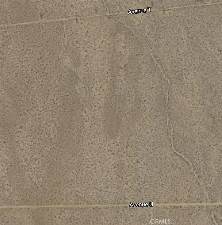 Photo of 251 Avenue T Ave #T4/251, Black Butte, CA 93591 (MLS # PW26130659)