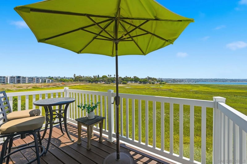 4013 Crown Point 2