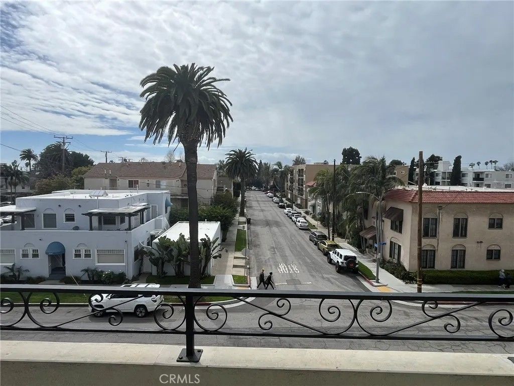 Photo of 3737 E 2nd Street #301, Long Beach, CA 90803 (MLS # PW26010683)