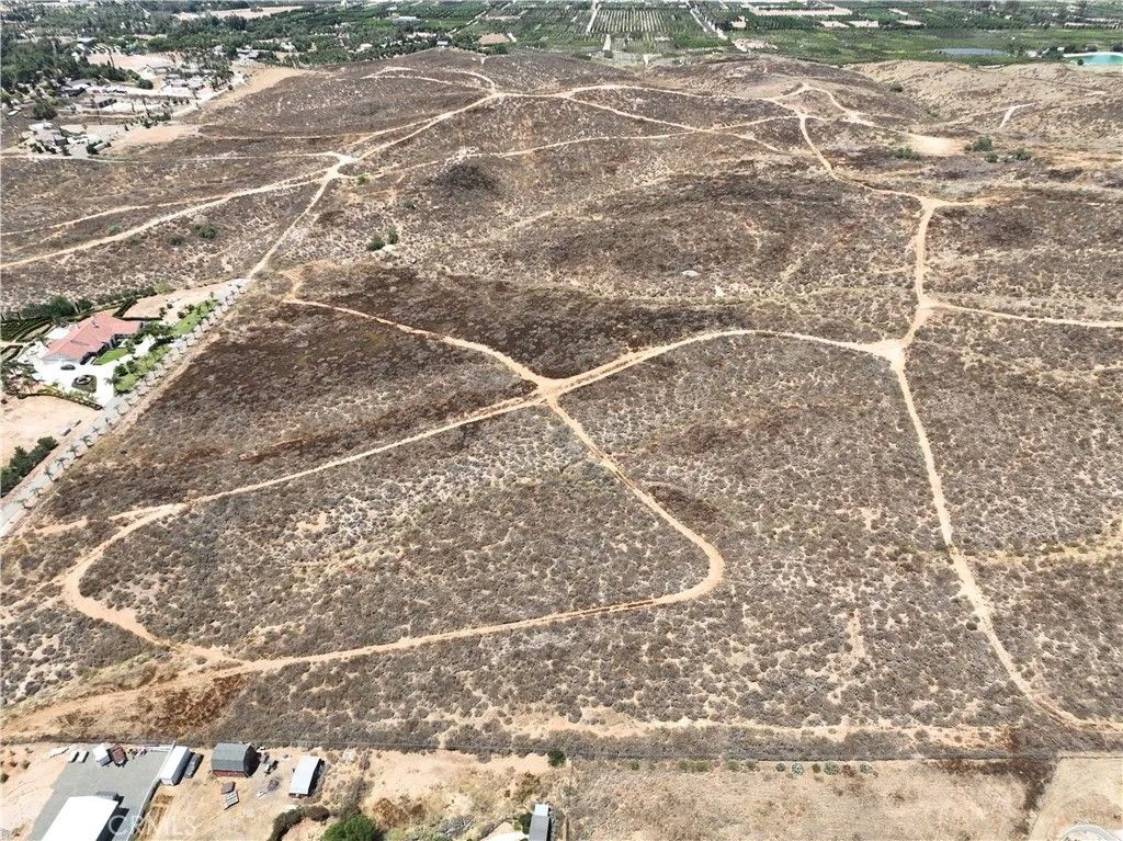 Photo of 0 Constable, Riverside, CA 92504 (MLS # IV26015859)