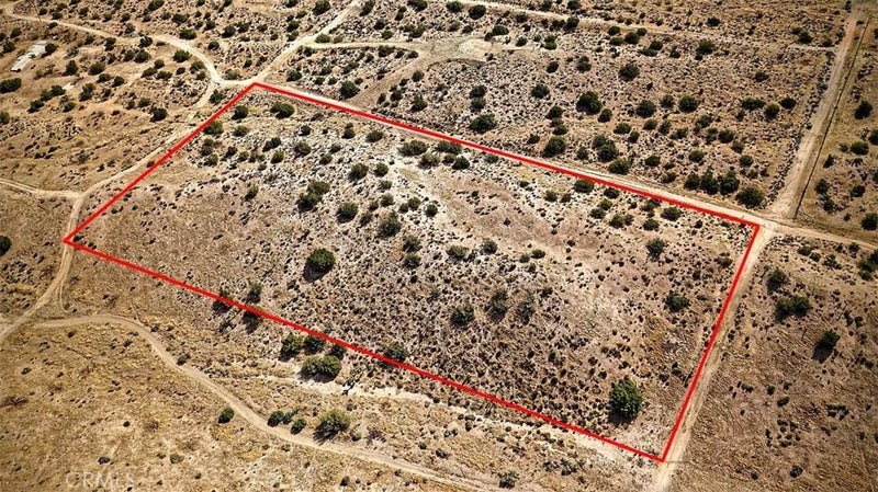 25200 Mountain View