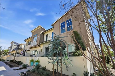 Photo of 184 Alienta Lane, Rancho Mission Viejo, CA 92694 (MLS # OC26051477)