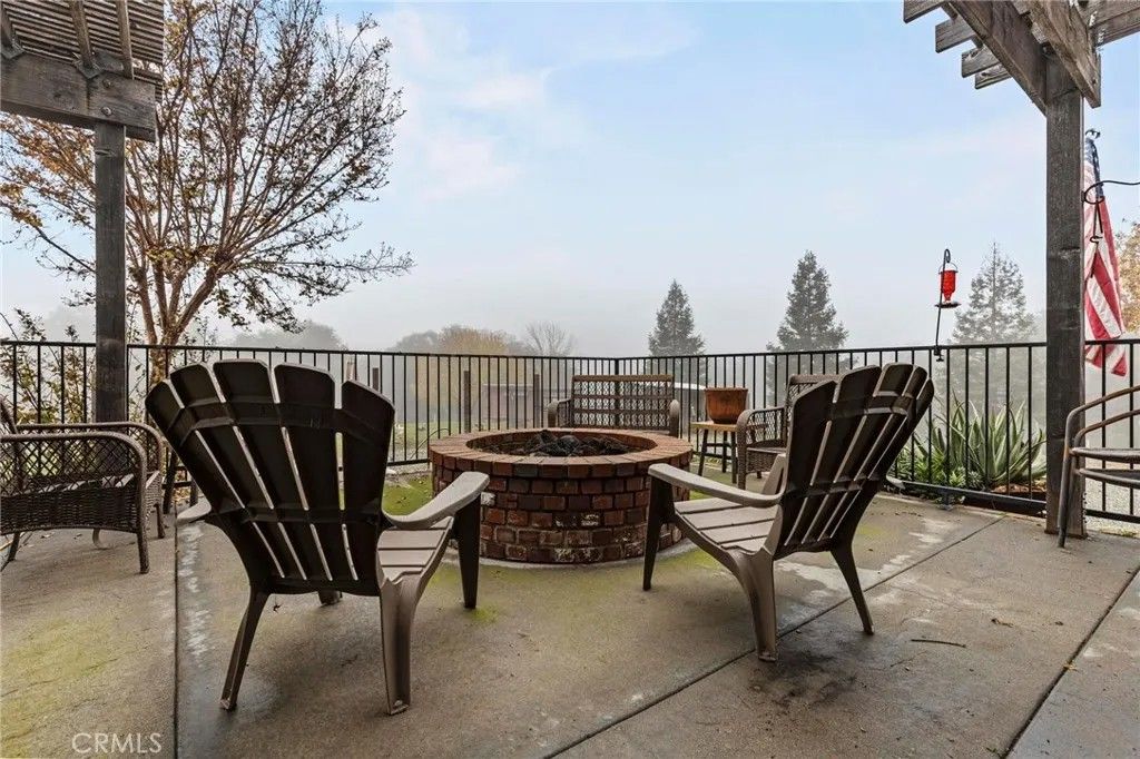 Photo of 58 Tribulation Trl, Oroville, CA 95966 (MLS # OR26028009)