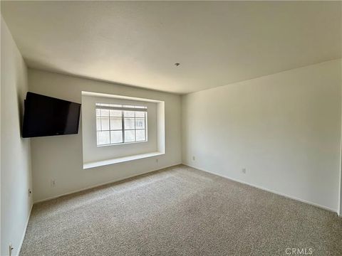 Tiny photo for 9213 Independence Way, North Hills, CA 91343 (MLS # SR25240394)