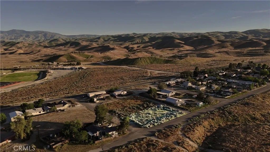 Photo of 0 Fiester St &amp; Novel Ave, Maricopa, CA 93252 (MLS # SR26086451)