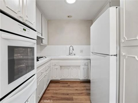 Tiny photo for 19126 Avenue of the Oaks #C, Newhall, CA 91321 (MLS # SR25219554)